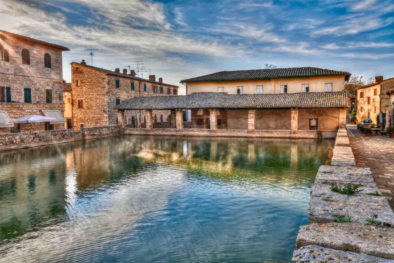Casa Di Nonna Cate Apartment Montepulciano Luaran gambar